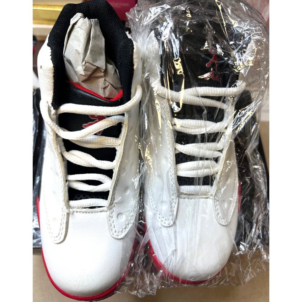 Kids Basketball Shoes Size1 White/Red/Black Lace-Up Sneakers - Picture 1 of 6